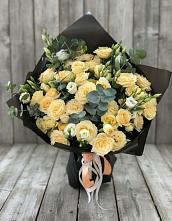 Букет цветов из:  Розы и Лизиантусы #REPLACE_PRED# Краснозаводске