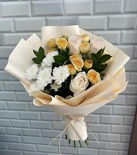 Букет цветов из:  Розы и Хризантемы в Краснозаводске