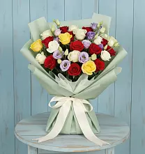 Букет цветов из:  Розы в Краснозаводске
