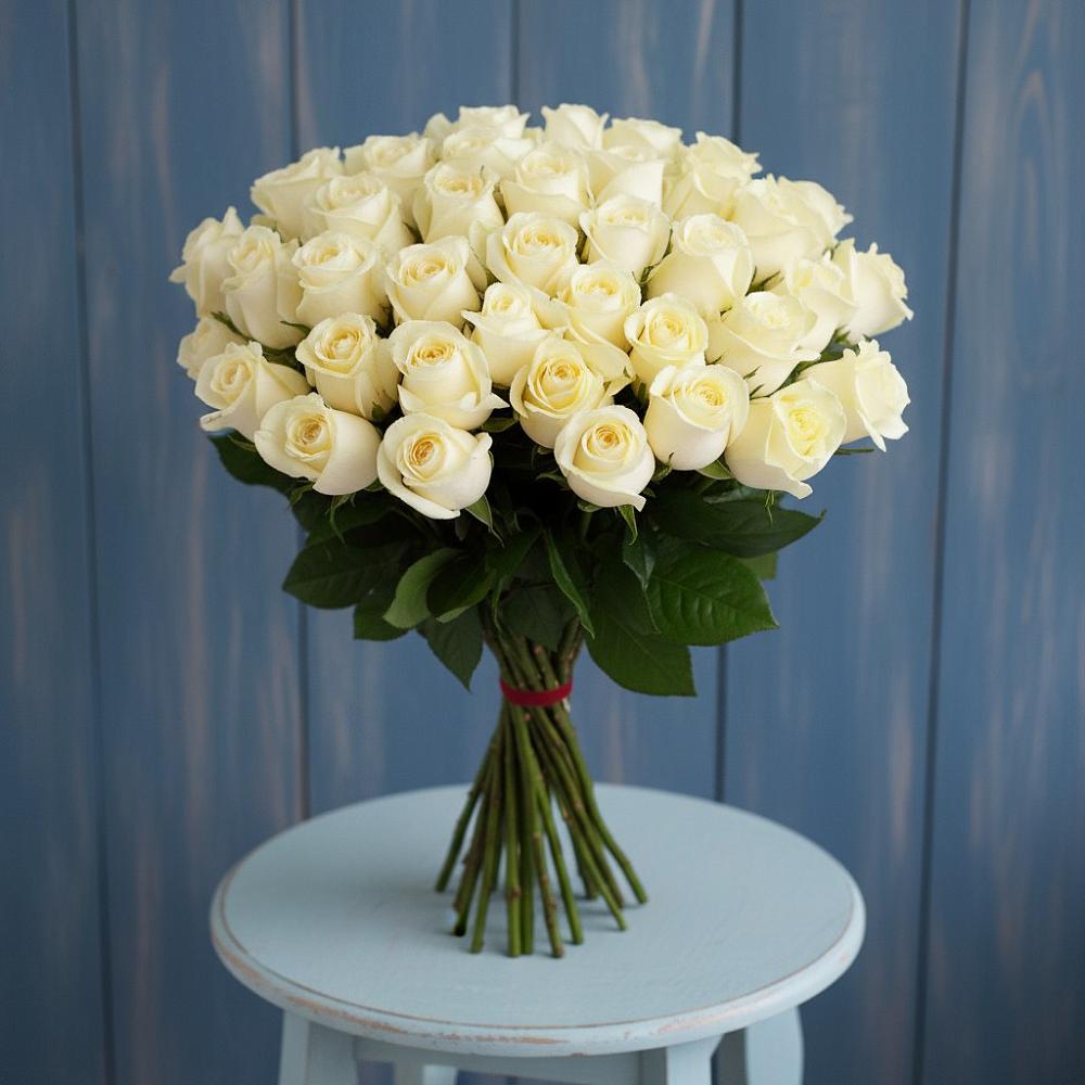Букет 51 Белая роза Эдлесс Лав в Краснозаводске