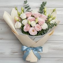 Букет цветов из:  Лизиантусы в Краснозаводске