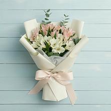 Букет цветов из:  Альстромерии в Краснозаводске