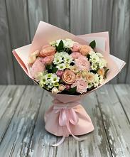 Букет цветов из:  Гвоздики, Розы и Хризантемы в Краснозаводске