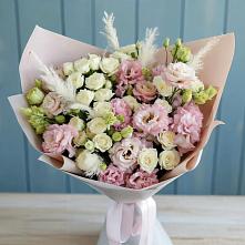 Букет цветов из:  Альстромерии и Розы в Краснозаводске